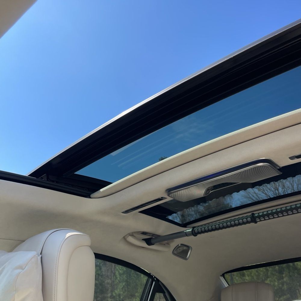 2025 Mercedes-Benz AMG S 63 E - Image 59