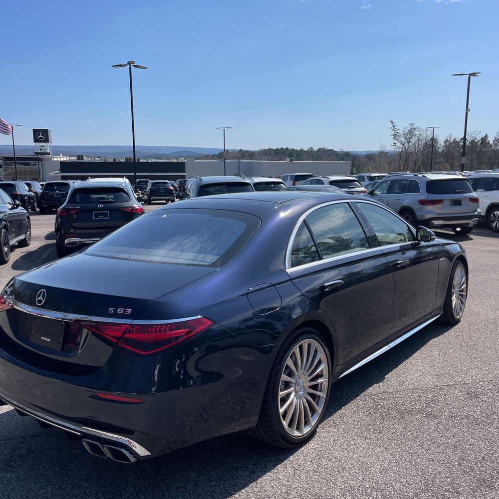 2025 Mercedes-Benz AMG S 63 E - Image 61