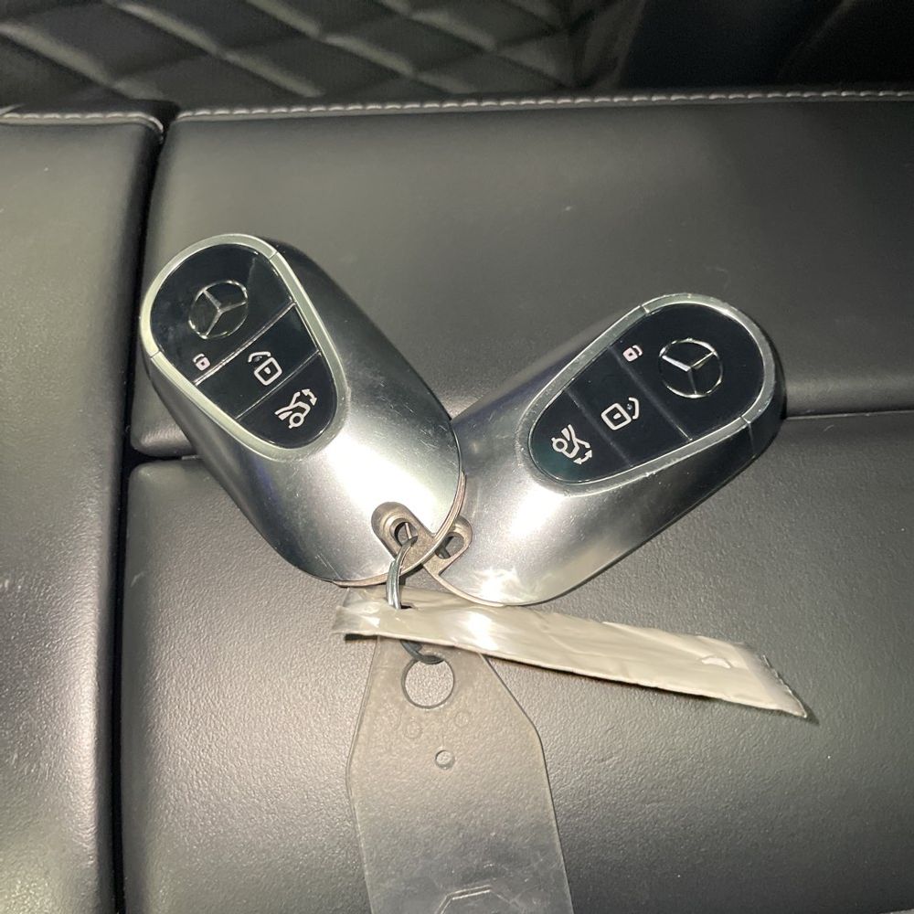 2022 Mercedes-Benz S-Class - Image 32