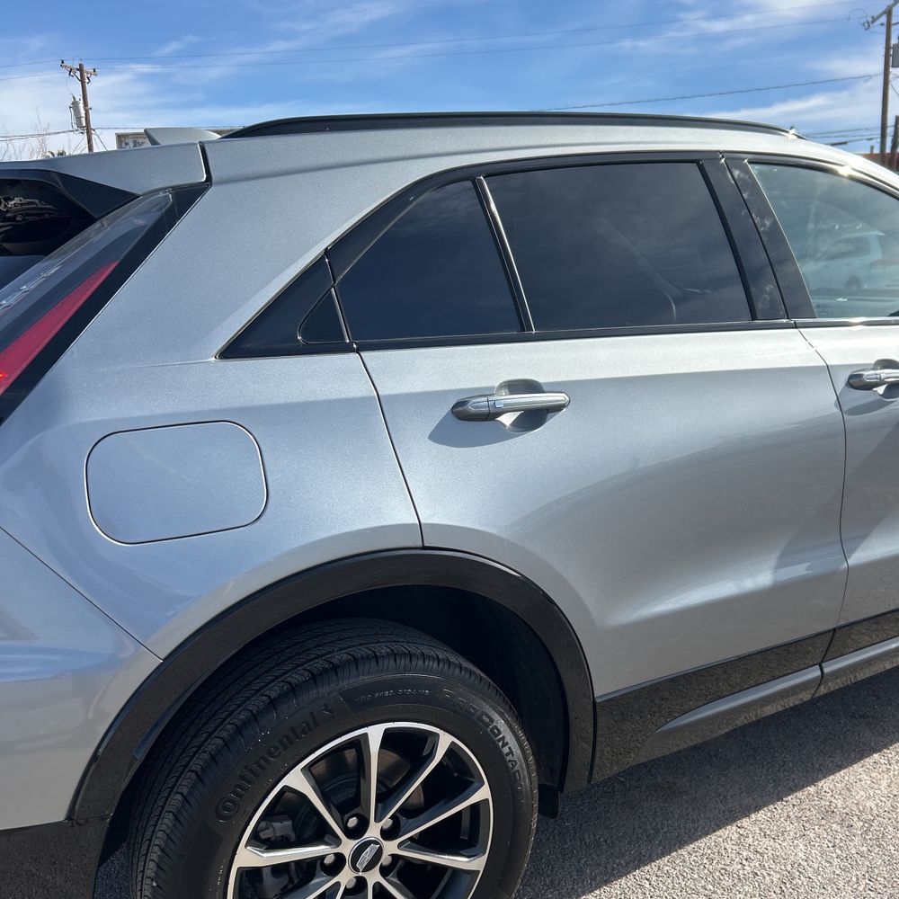 2024 Cadillac XT4 - Image 23