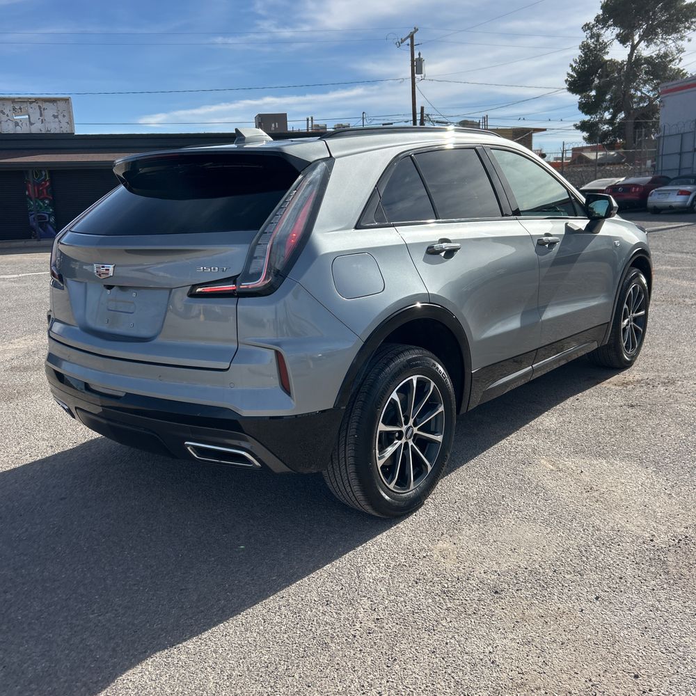 2024 Cadillac XT4 - Image 31