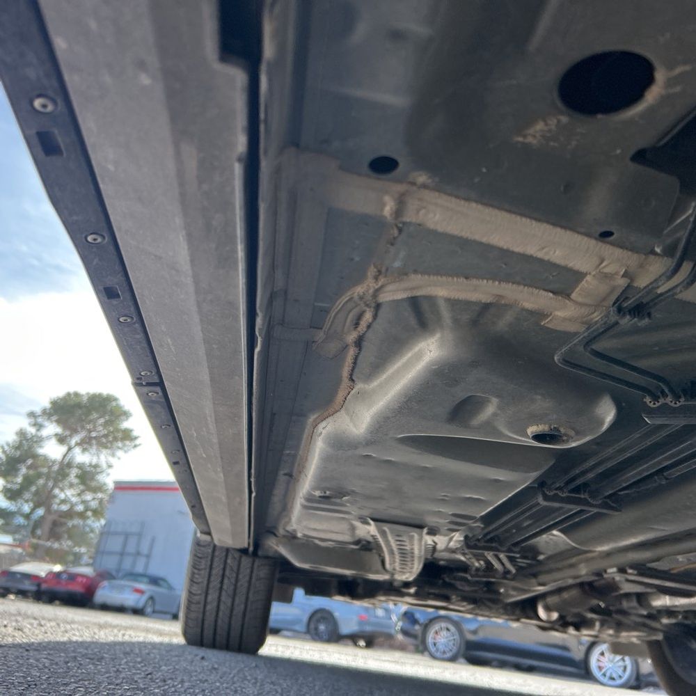 2024 Cadillac XT4 - Image 38