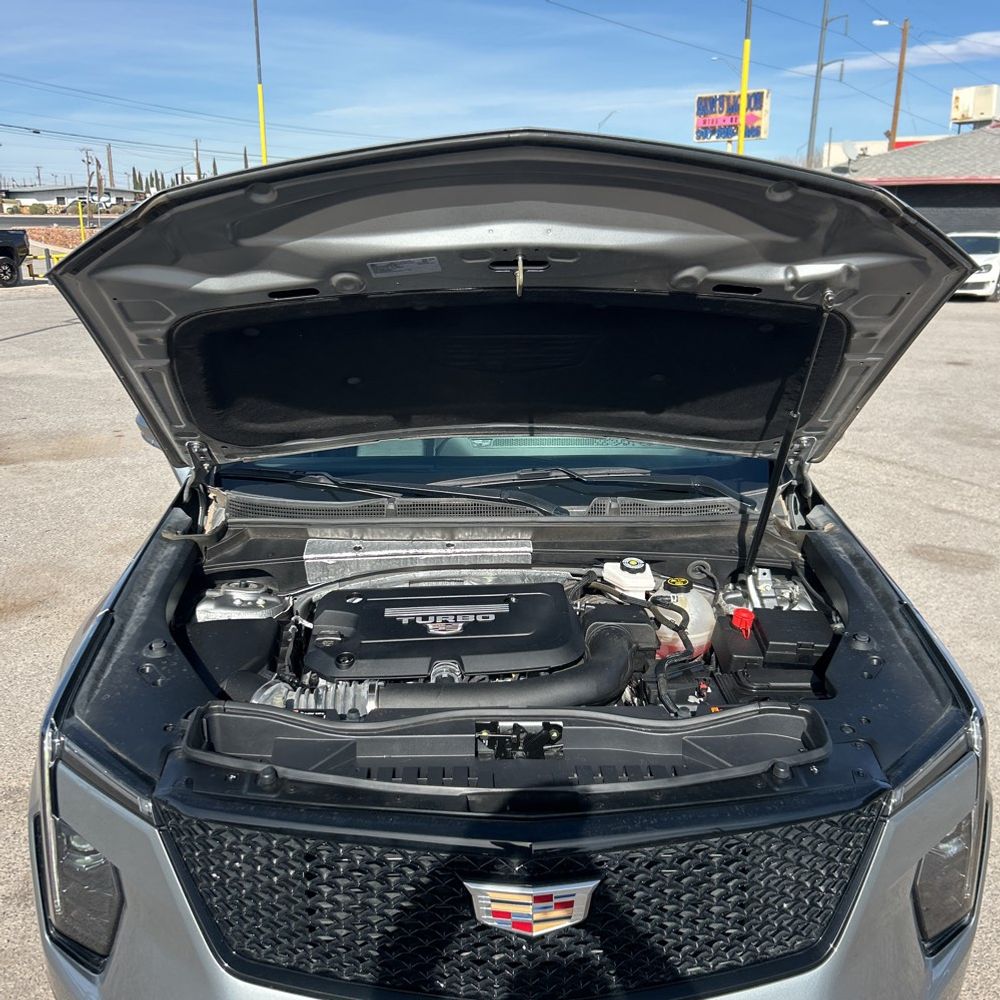 2024 Cadillac XT4 - Image 39