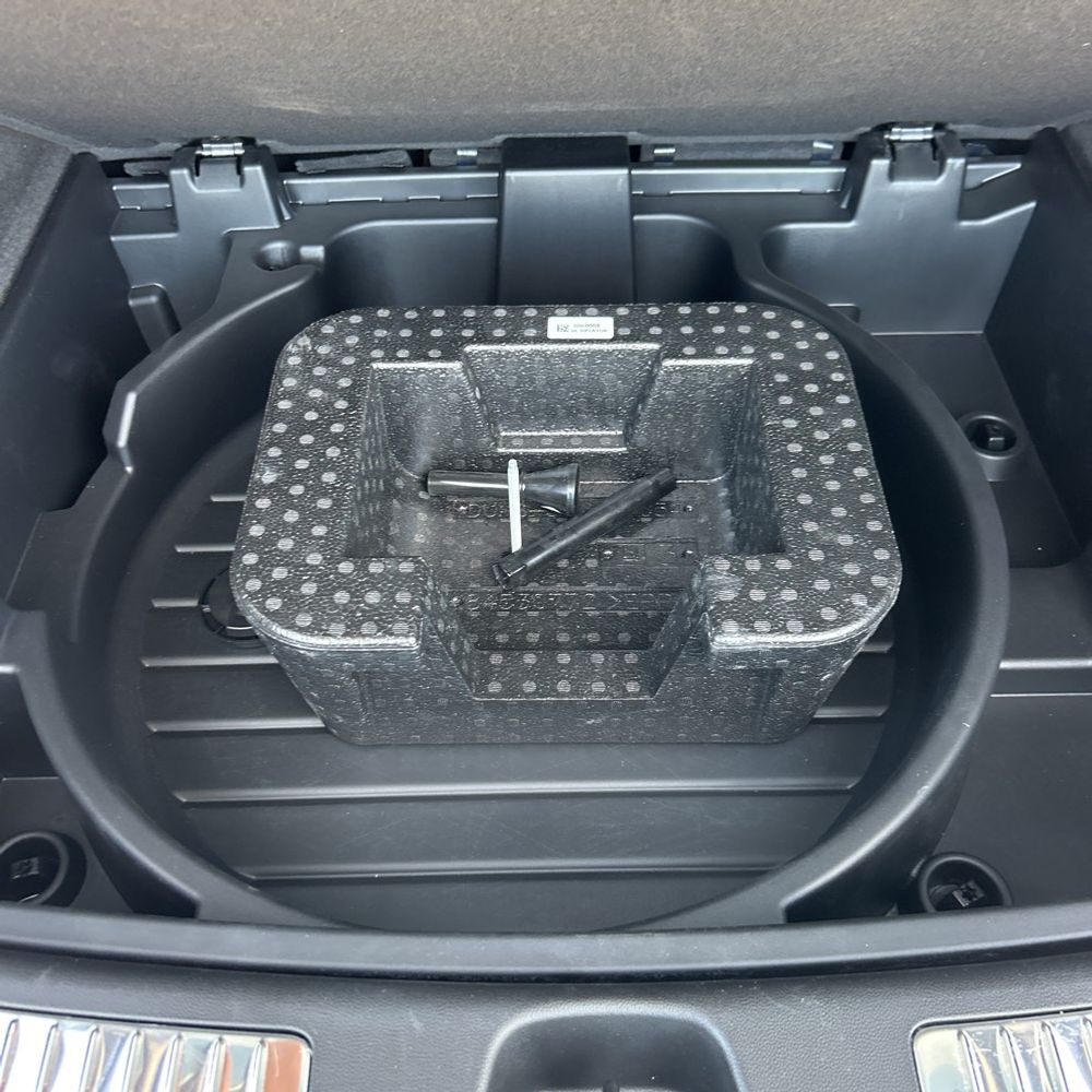 2024 Cadillac XT4 - Image 53