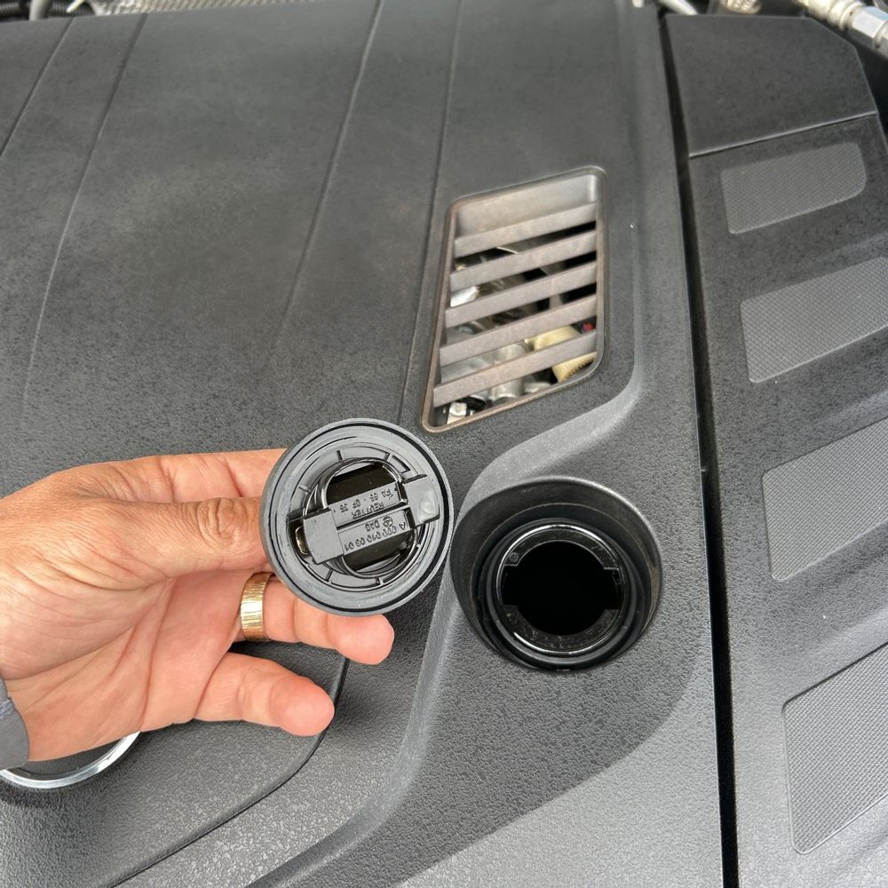 2020 Mercedes-Benz S-Class - Image 40