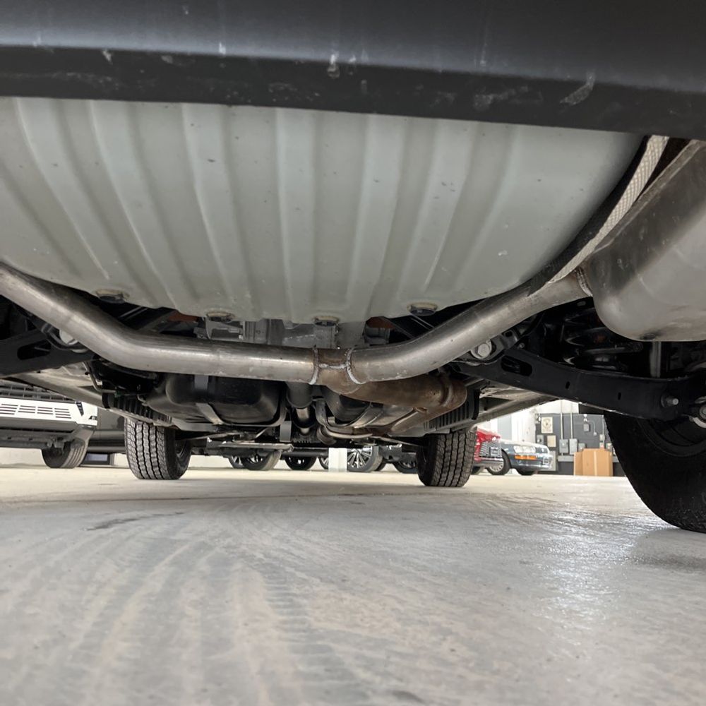 2025 GMC Acadia - Image 17