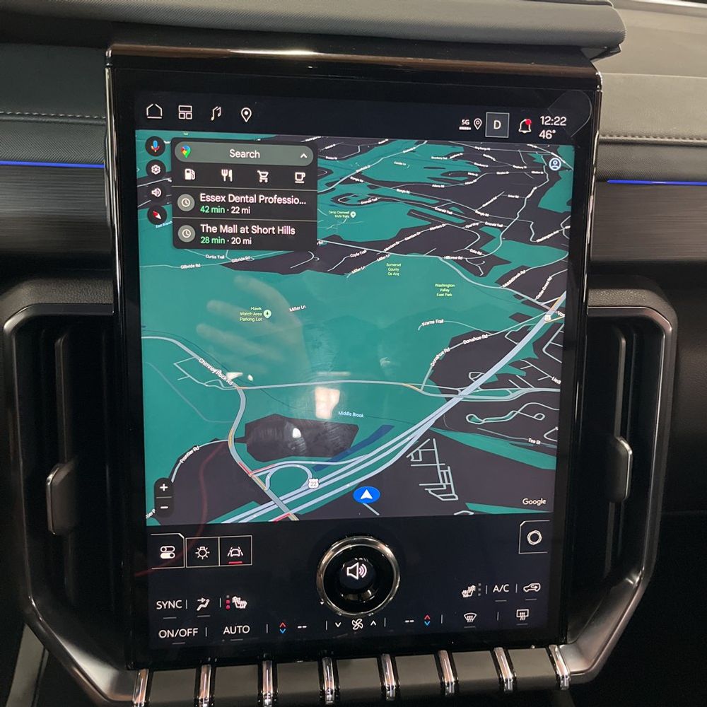 2025 GMC Acadia - Image 22