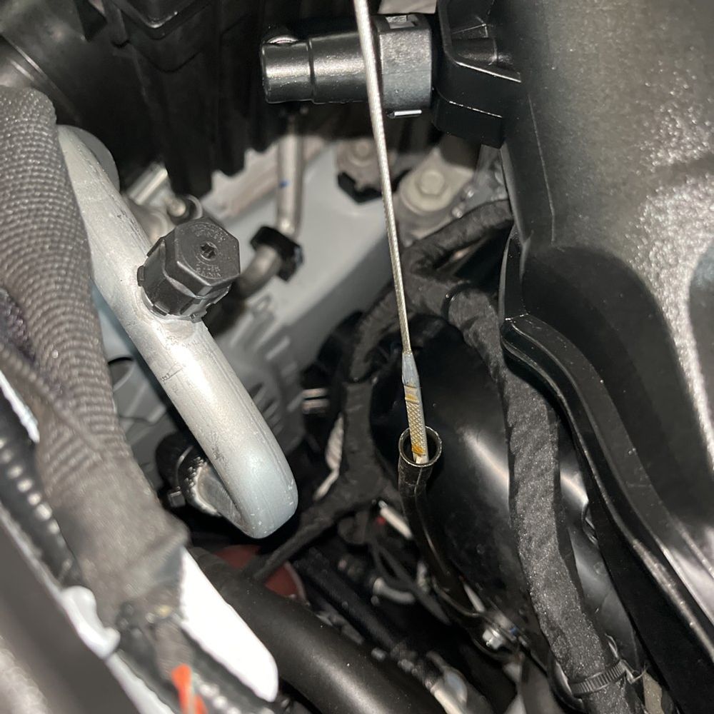 2025 GMC Acadia - Image 32