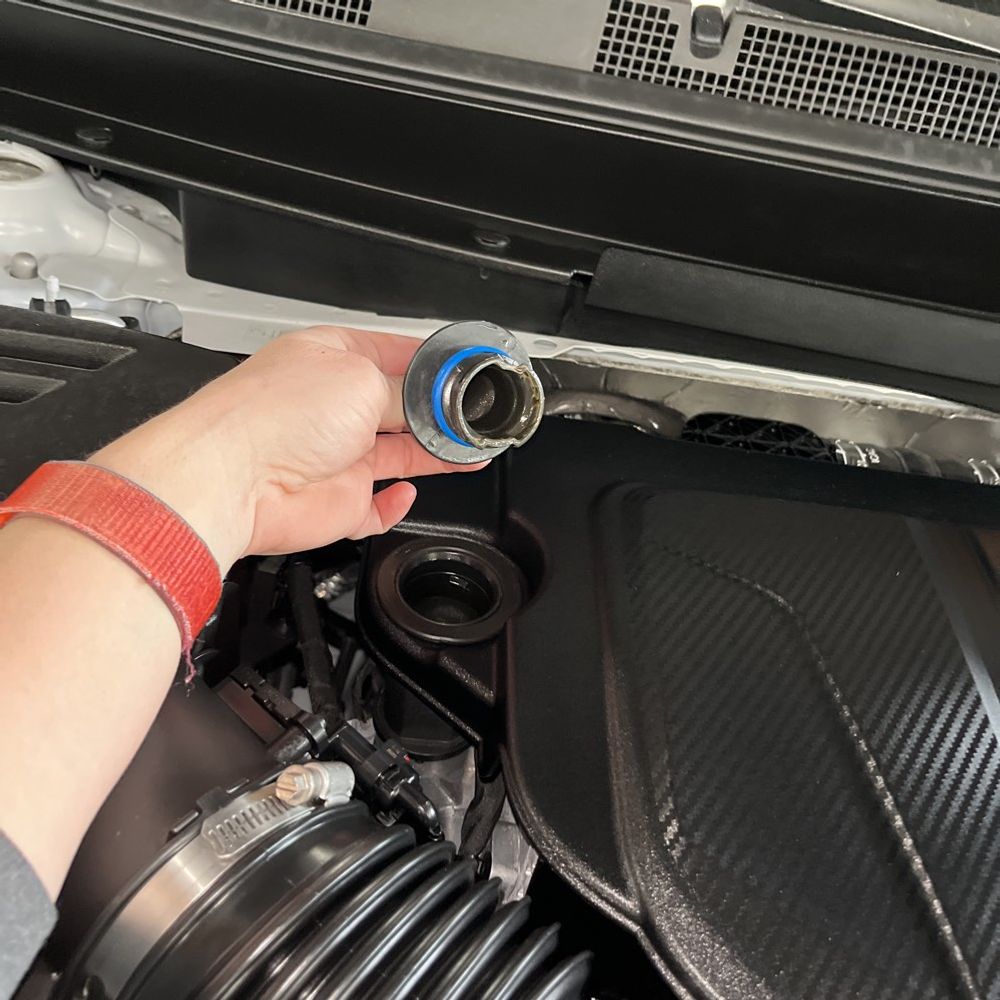 2025 GMC Acadia - Image 49