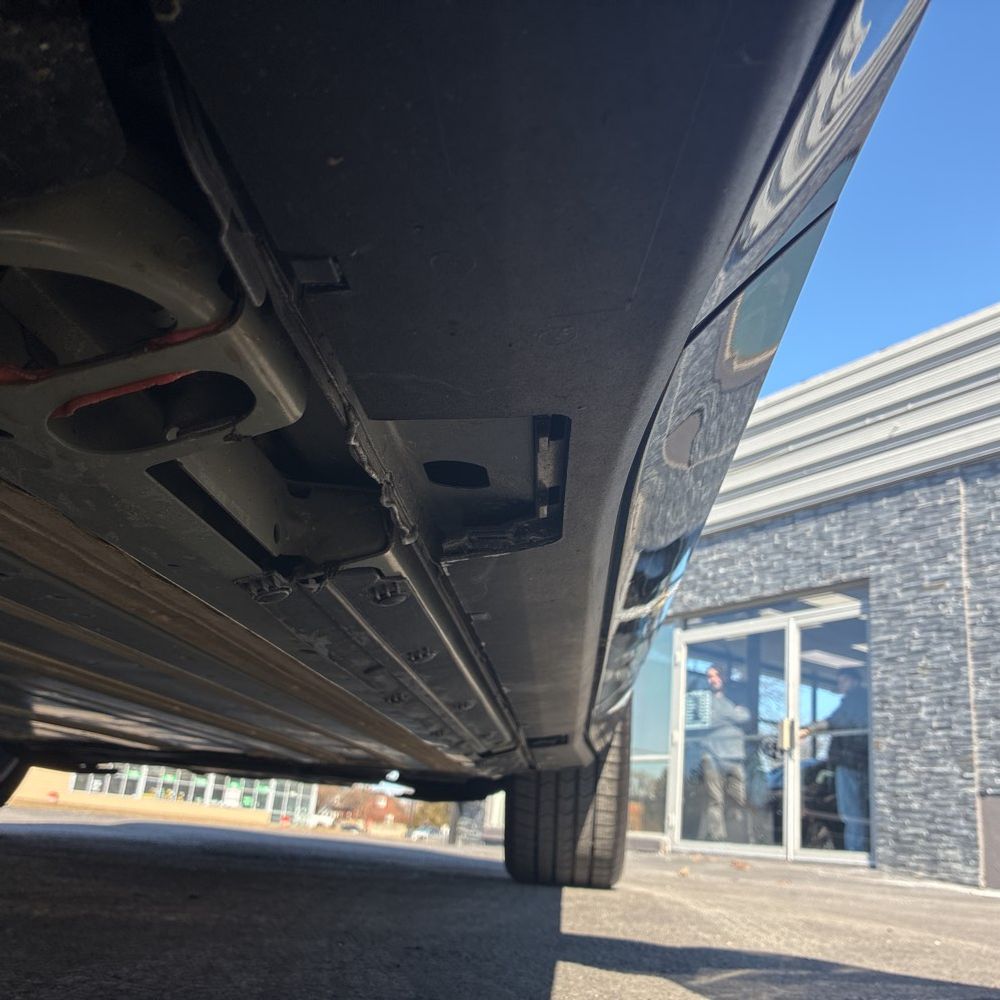 2026 Cadillac Vistiq Sport - Image 5