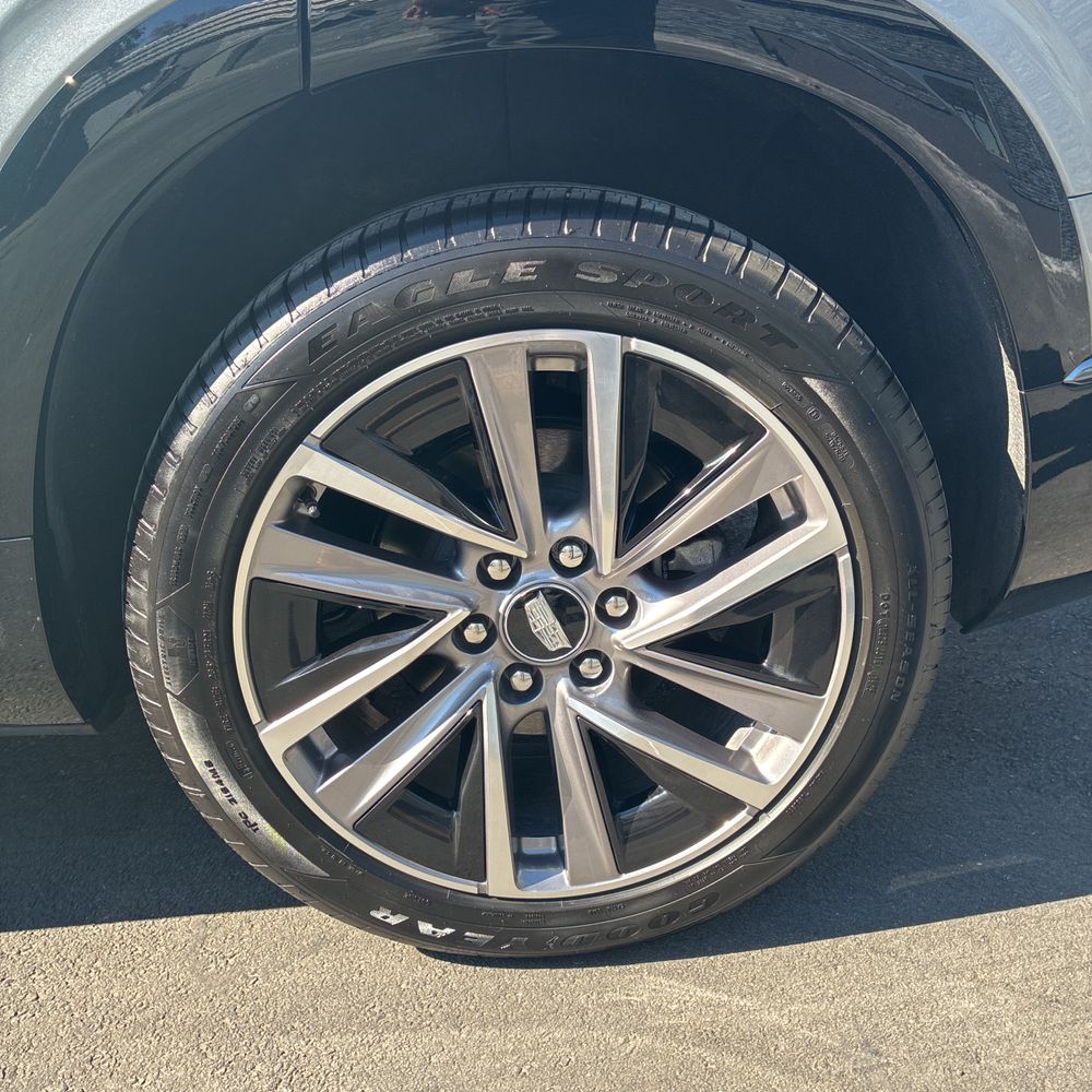 2026 Cadillac Vistiq Sport - Image 48