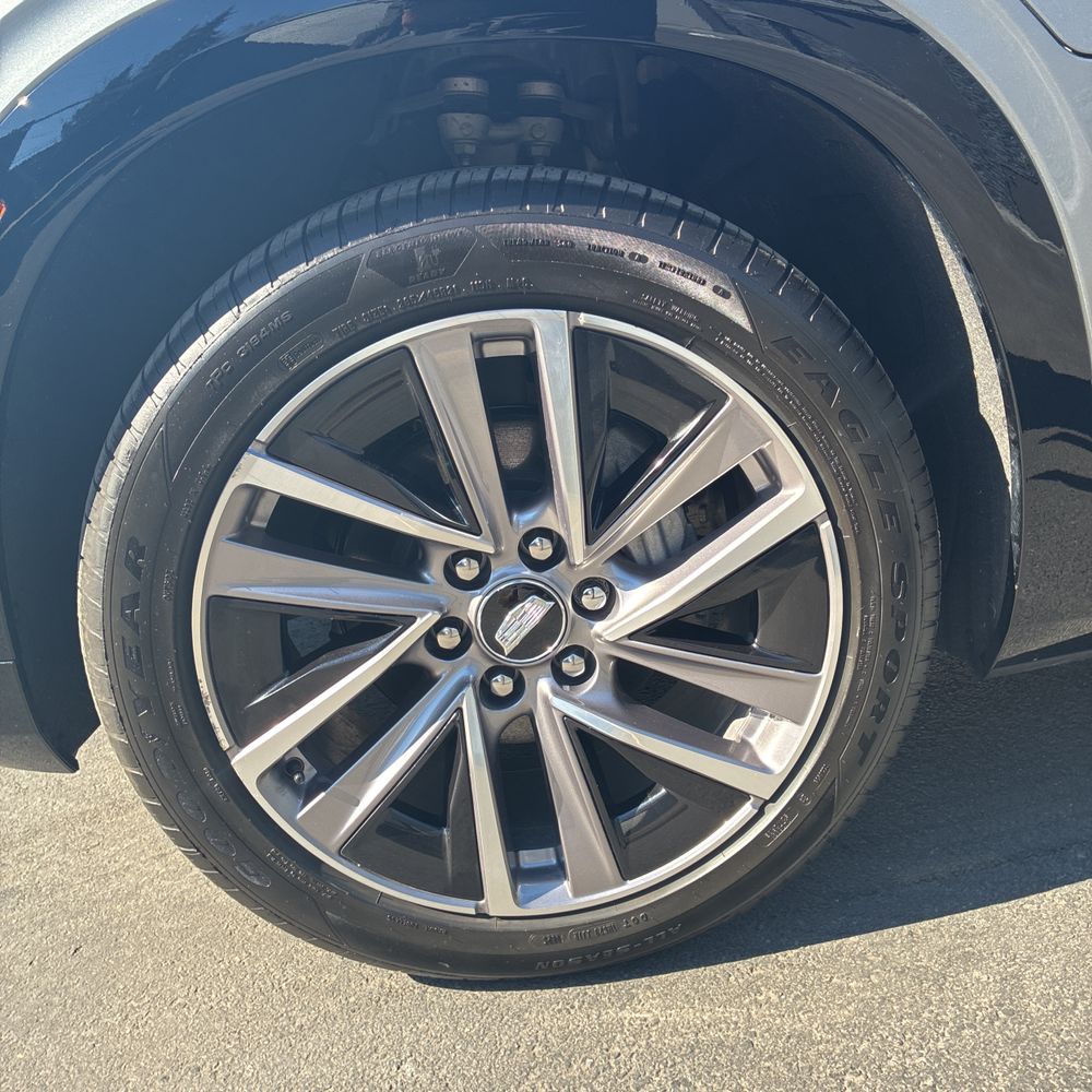 2026 Cadillac Vistiq Sport - Image 51