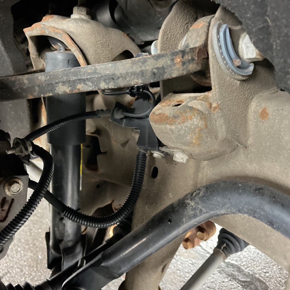 2023 Chevrolet Silverado 3500 - Image 8