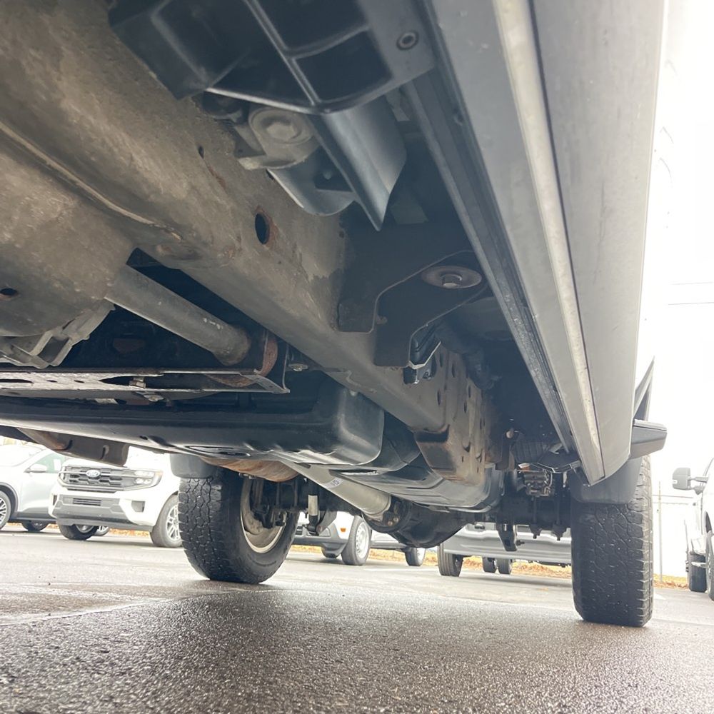 2023 Chevrolet Silverado 3500 - Image 9