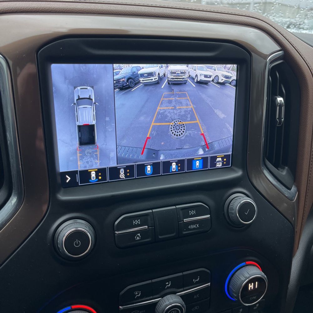 2023 Chevrolet Silverado 3500 - Image 15