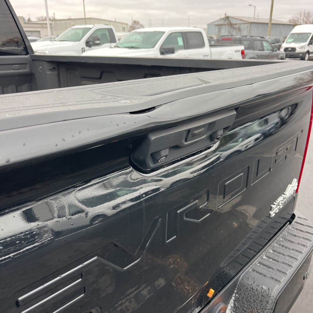 2023 Chevrolet Silverado 3500 - Image 16