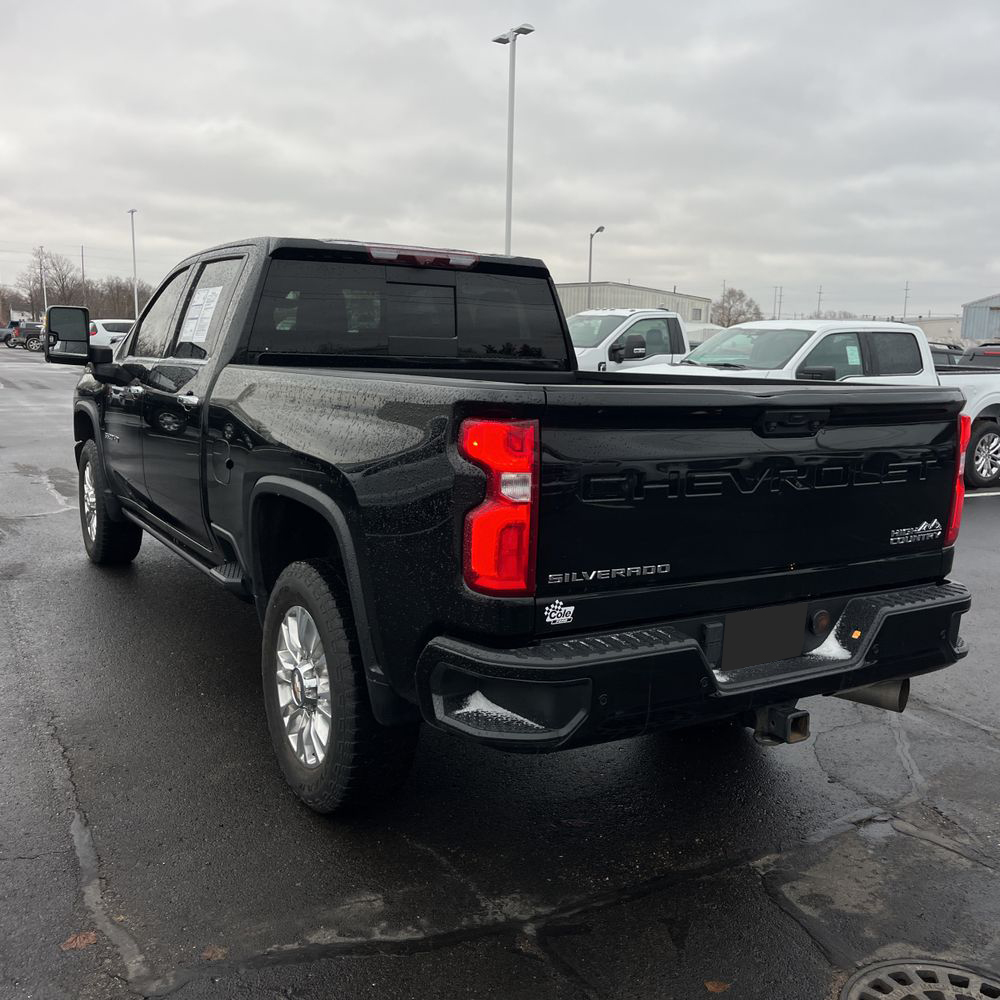2023 Chevrolet Silverado 3500 - Image 18