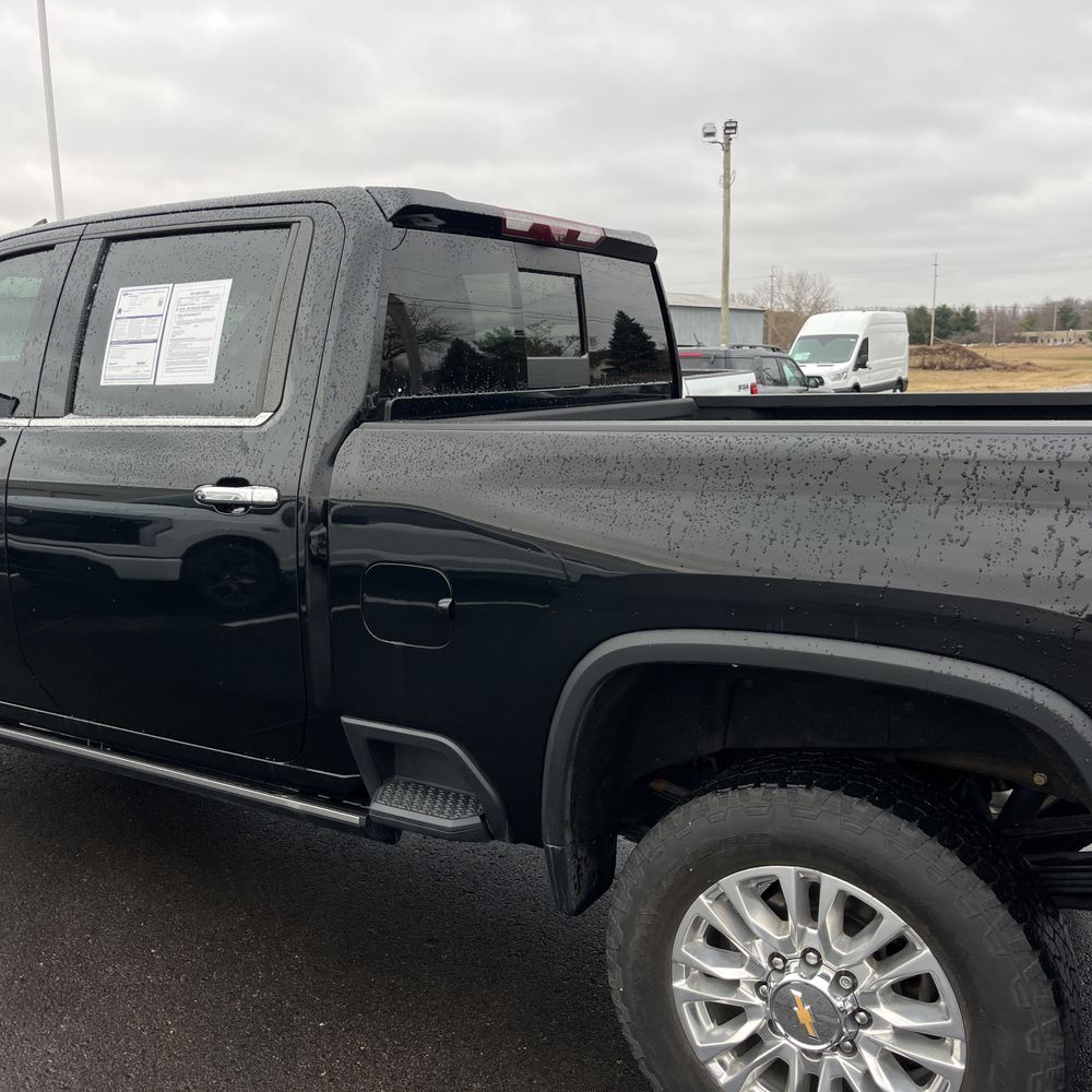 2023 Chevrolet Silverado 3500 - Image 40