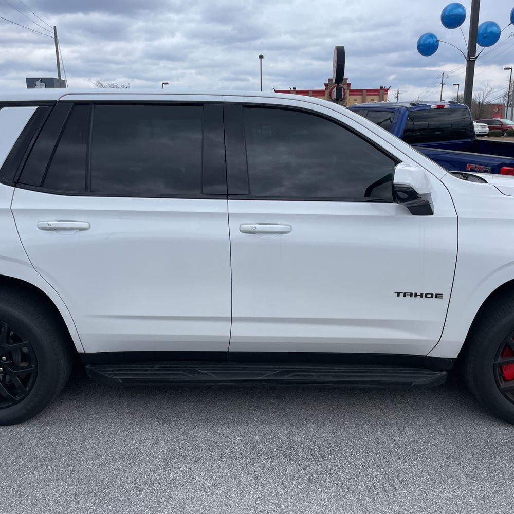2023 Chevrolet Tahoe - Image 12