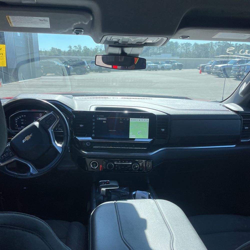 2023 Chevrolet Silverado 1500 - Image 10