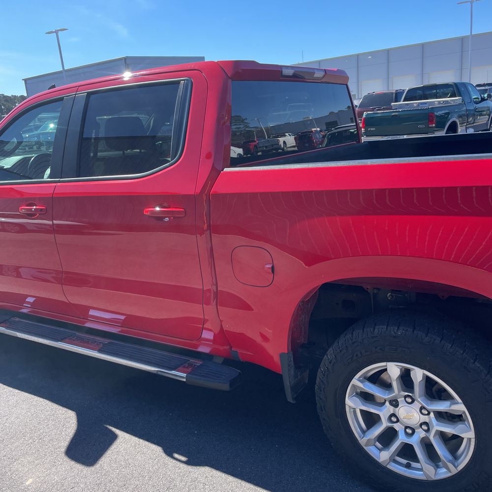 2023 Chevrolet Silverado 1500 - Image 19