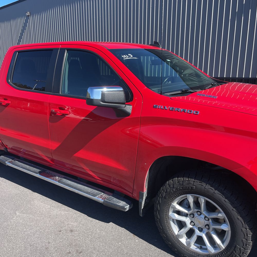 2023 Chevrolet Silverado 1500 - Image 30
