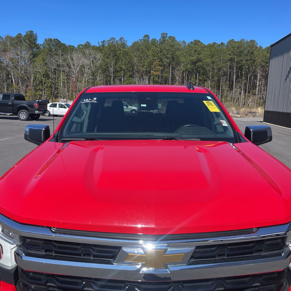 2023 Chevrolet Silverado 1500 - Image 32