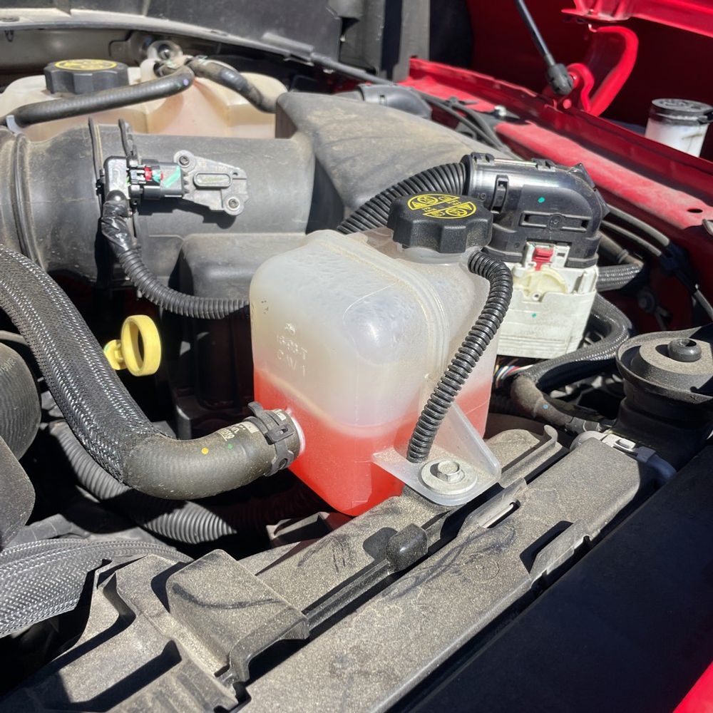 2023 Chevrolet Silverado 1500 - Image 38