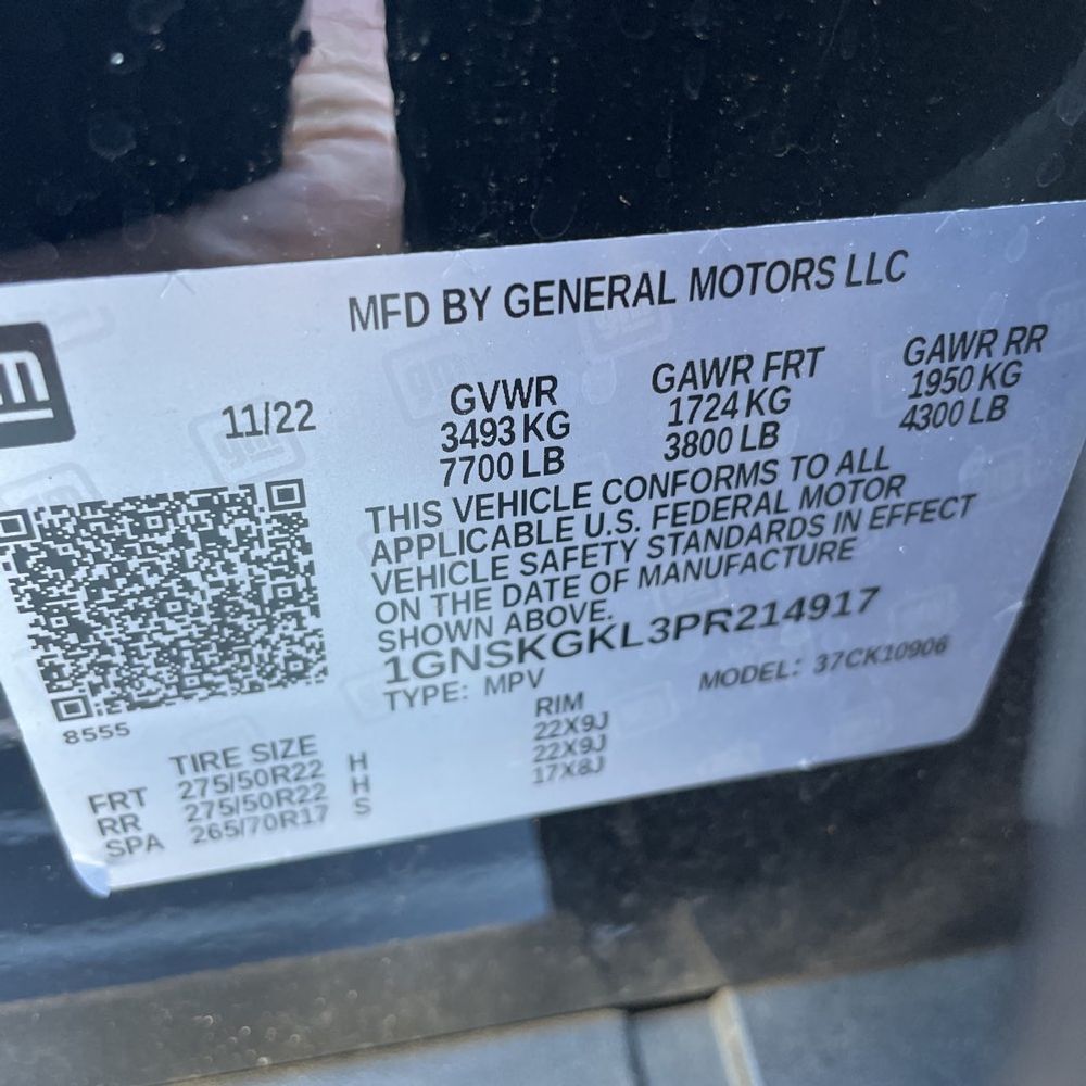 2023 Chevrolet Suburban - Image 37