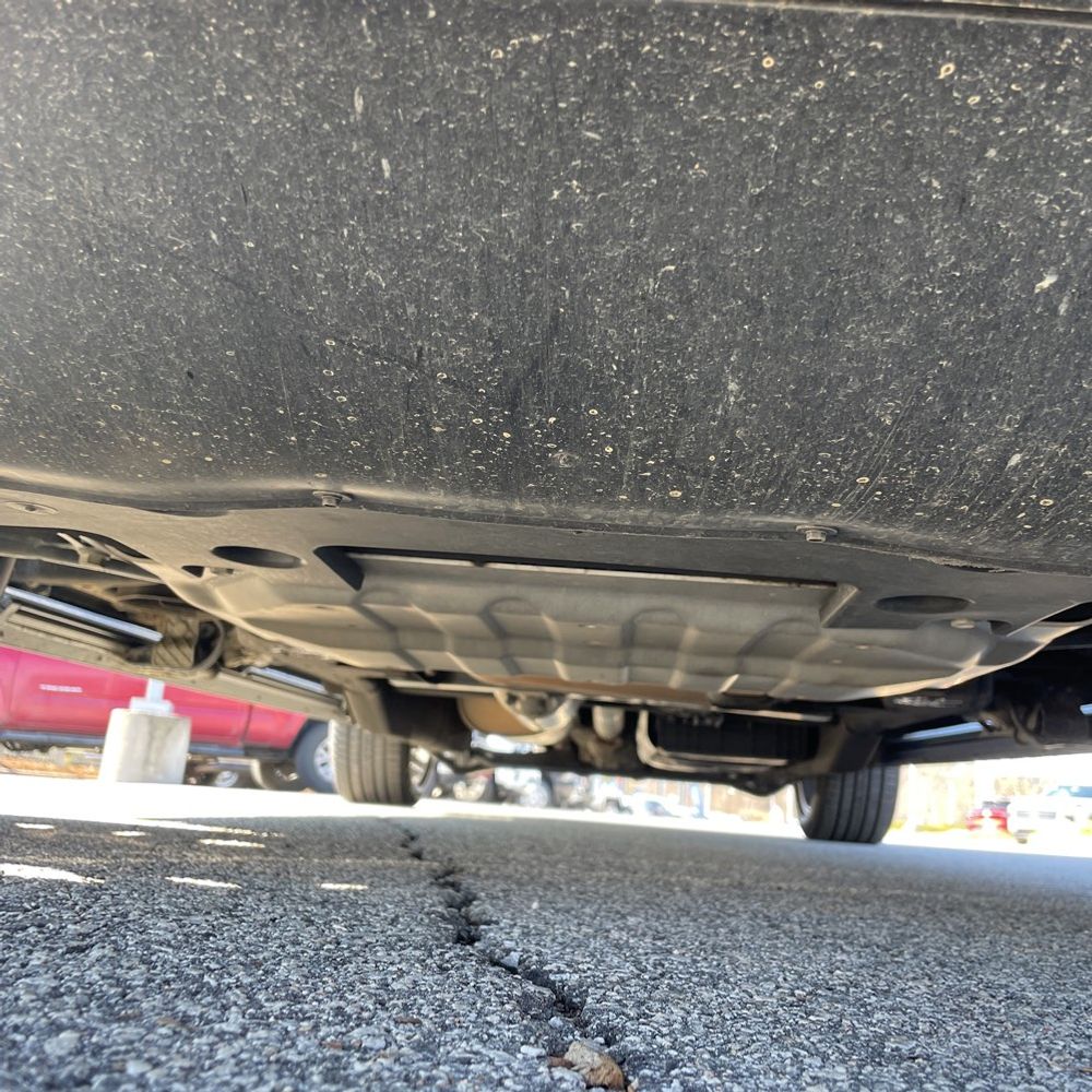 2023 Chevrolet Suburban - Image 39