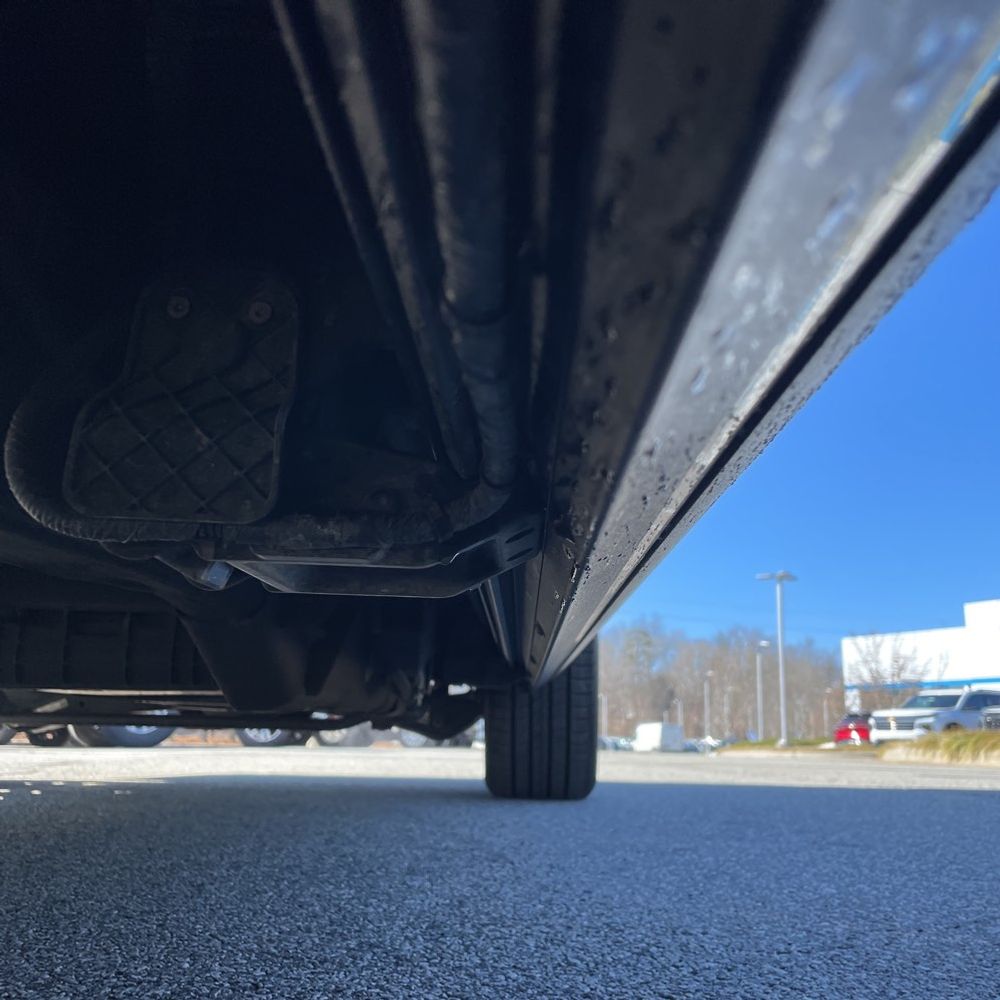 2023 Chevrolet Suburban - Image 57