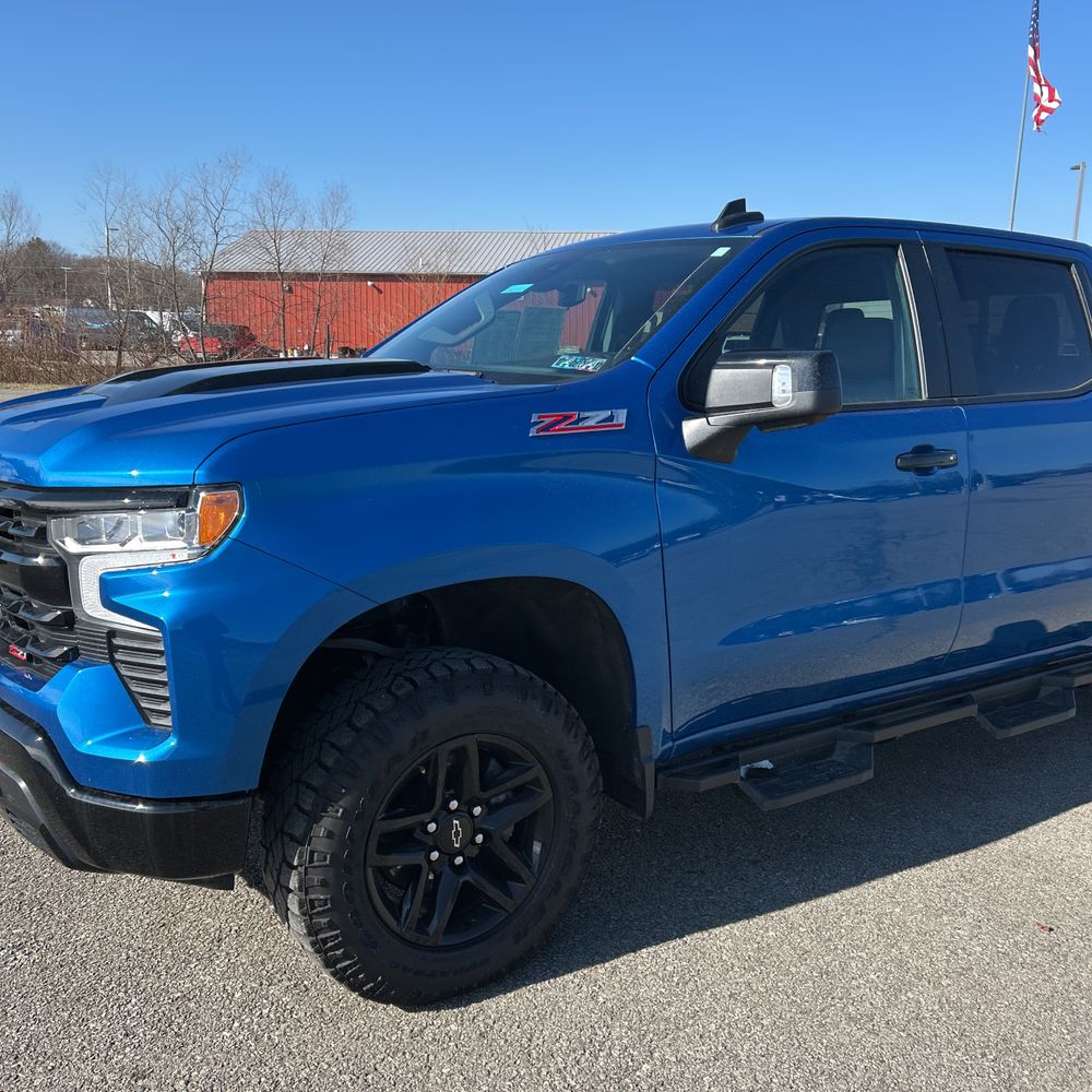 2022 Chevrolet Silverado 1500 - Image 4