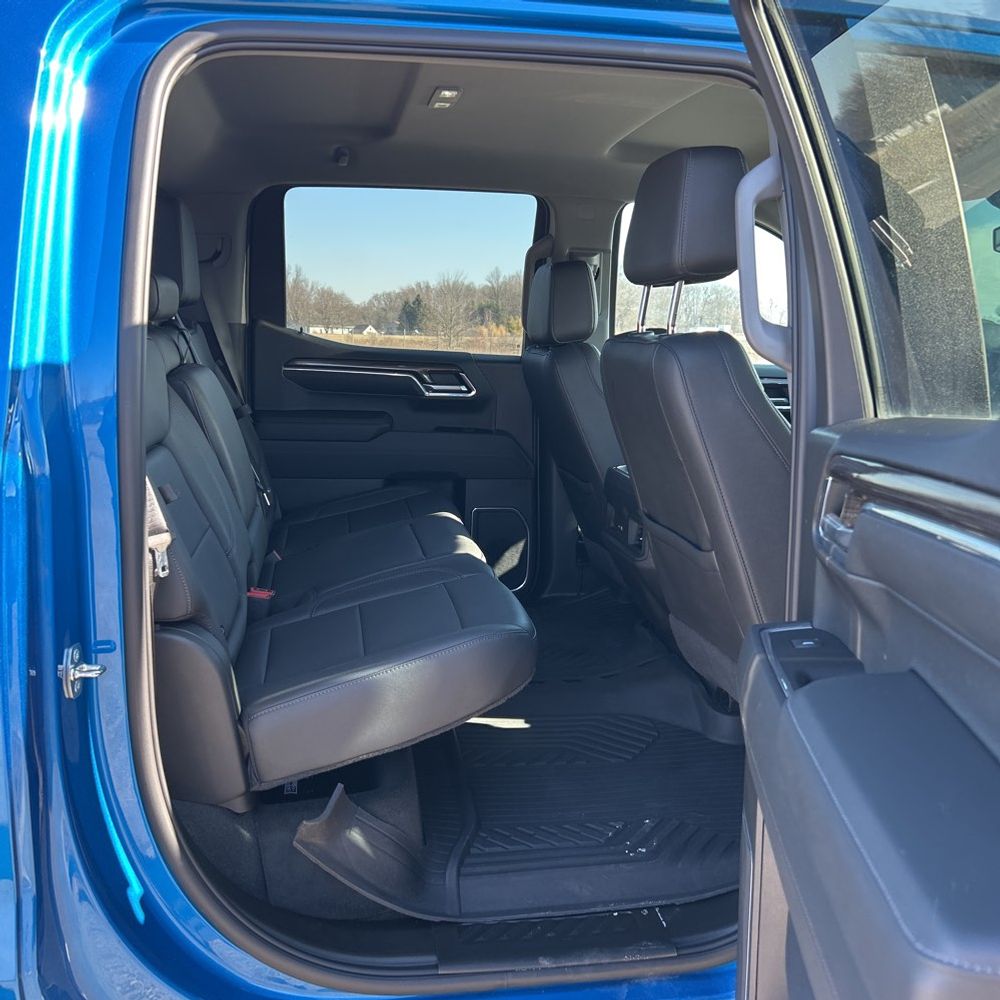 2022 Chevrolet Silverado 1500 - Image 11