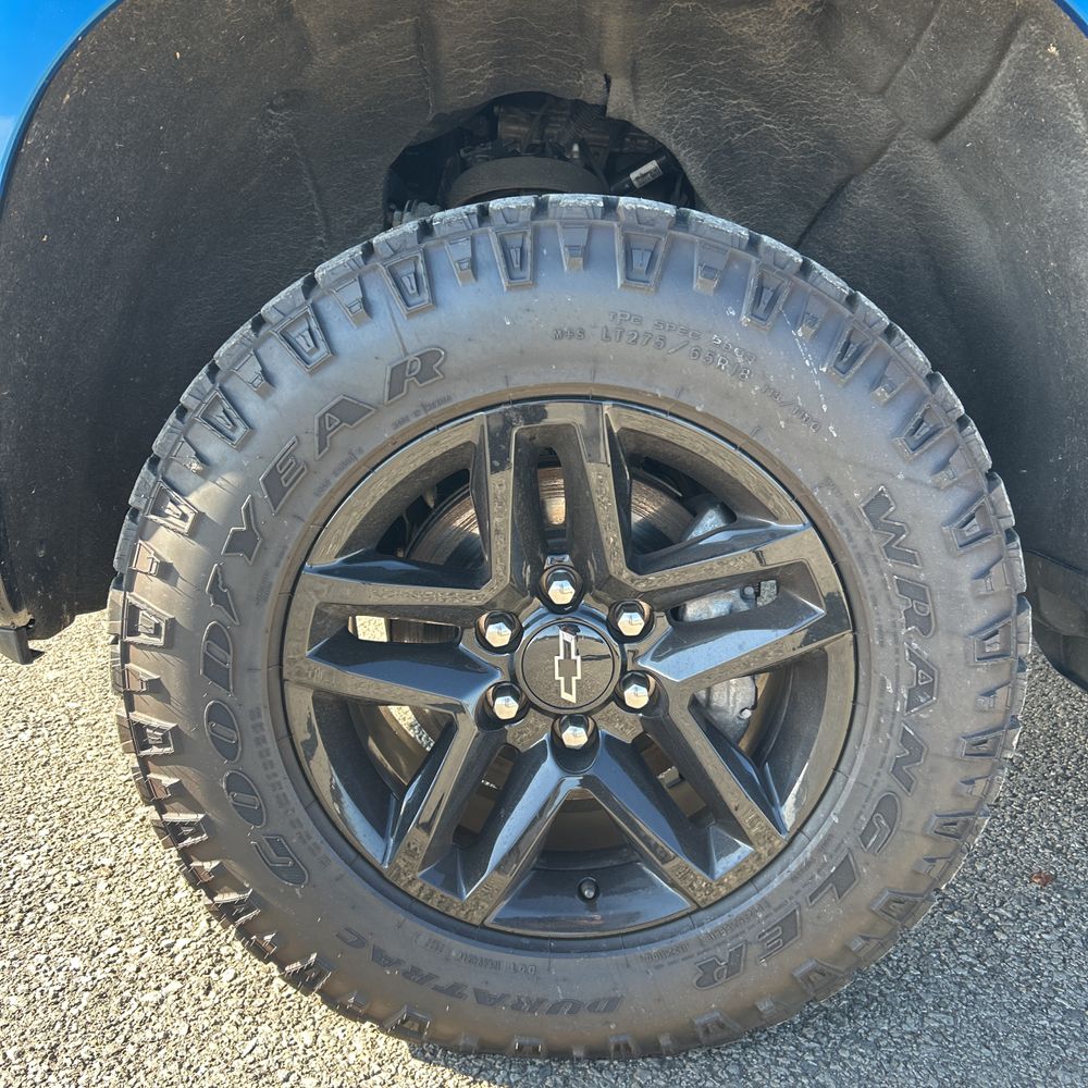 2022 Chevrolet Silverado 1500 - Image 31