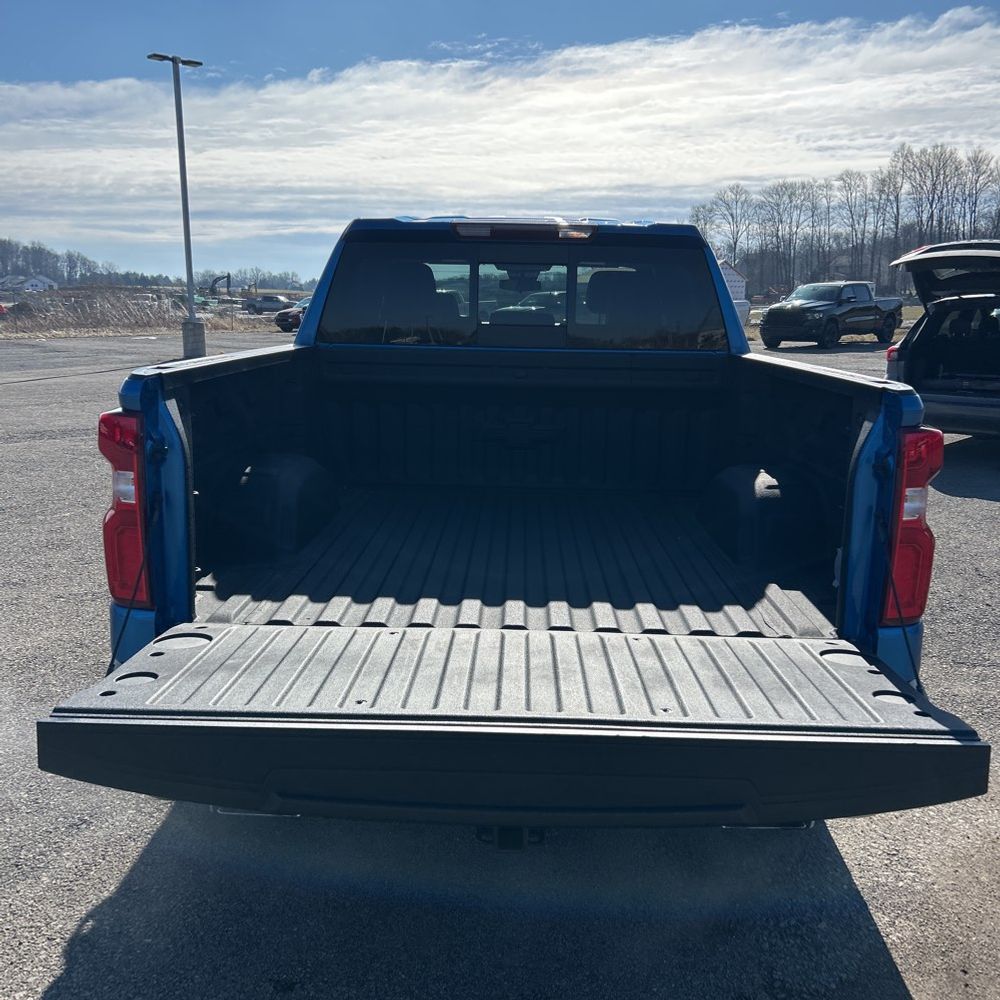 2022 Chevrolet Silverado 1500 - Image 37