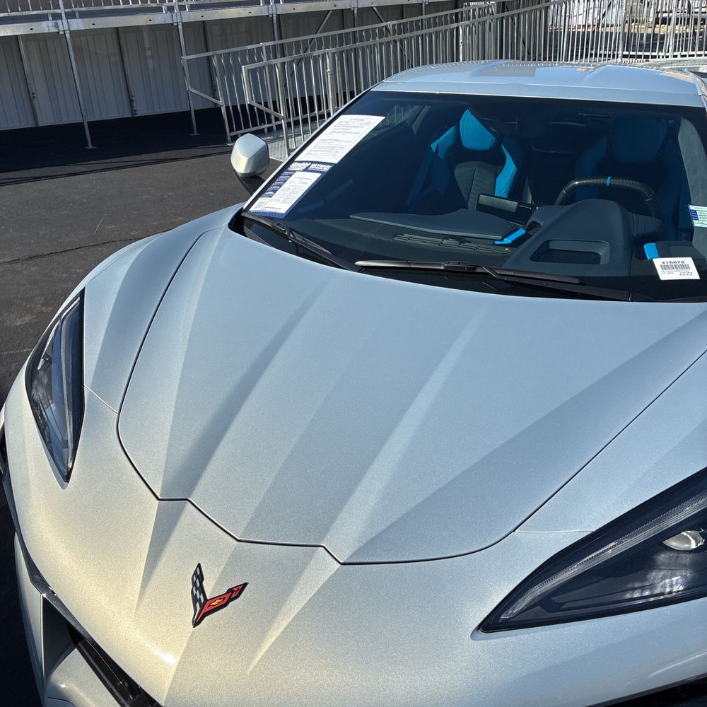 2023 Chevrolet Corvette - Image 3