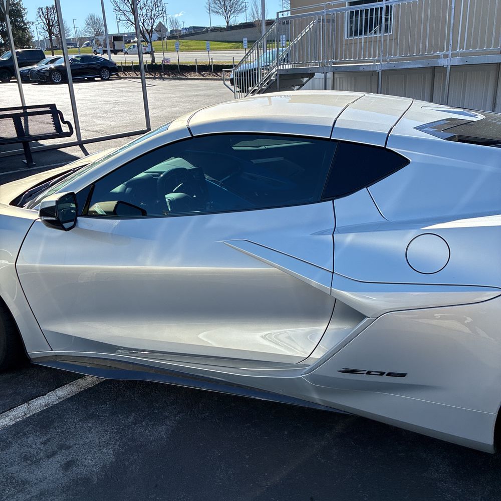 2023 Chevrolet Corvette - Image 17
