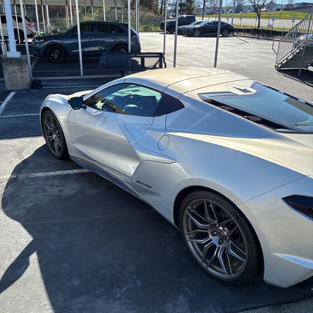 2023 Chevrolet Corvette - Image 38