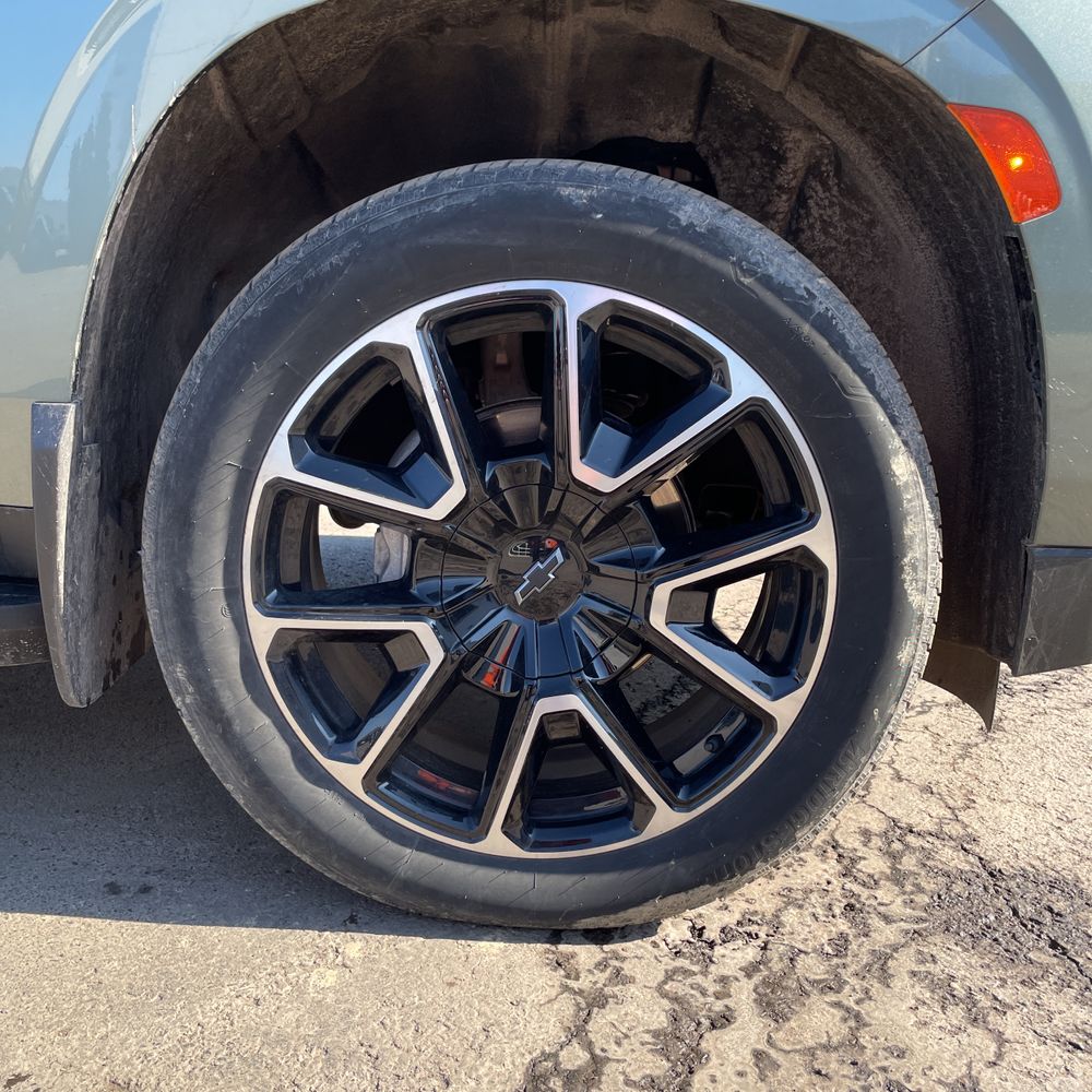 2024 Chevrolet Tahoe - Image 19