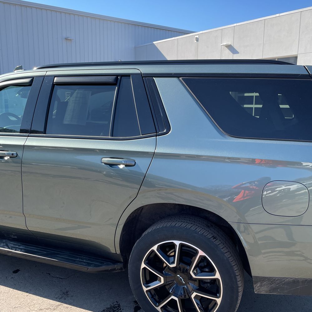 2024 Chevrolet Tahoe - Image 32