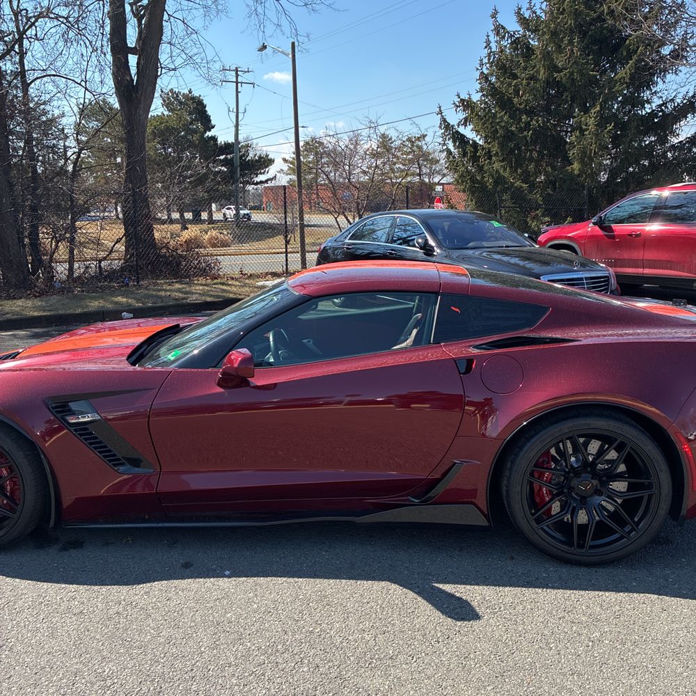 2017 Chevrolet Corvette - Image 28